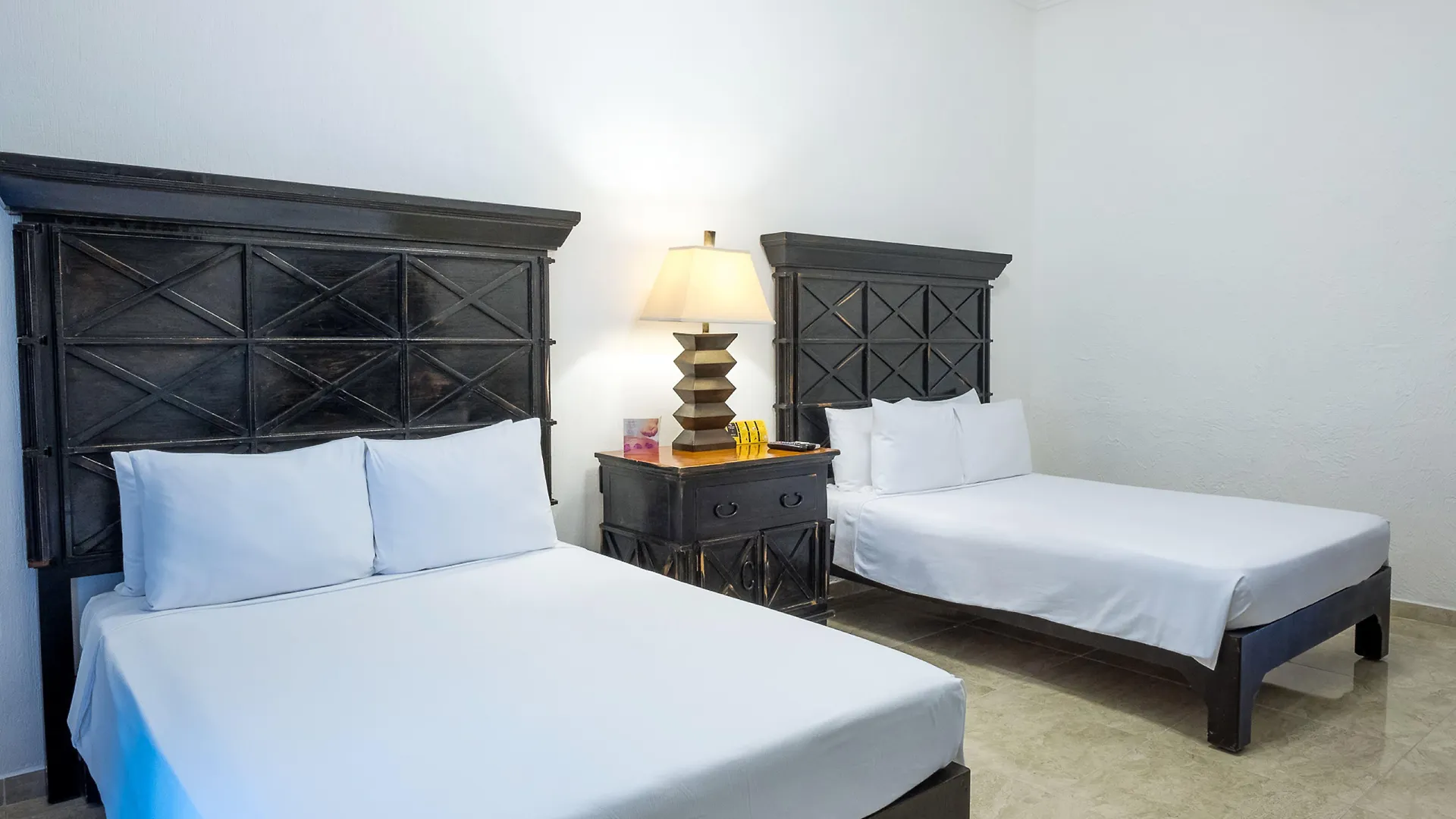 Hacienda Paradise Hotel Playa del Carmen