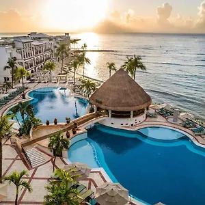 Wyndham Alltra Adults Only 4*, Playa del Carmen México